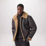 Leather and faux fur long-sleeved jacket for autumn and winter.